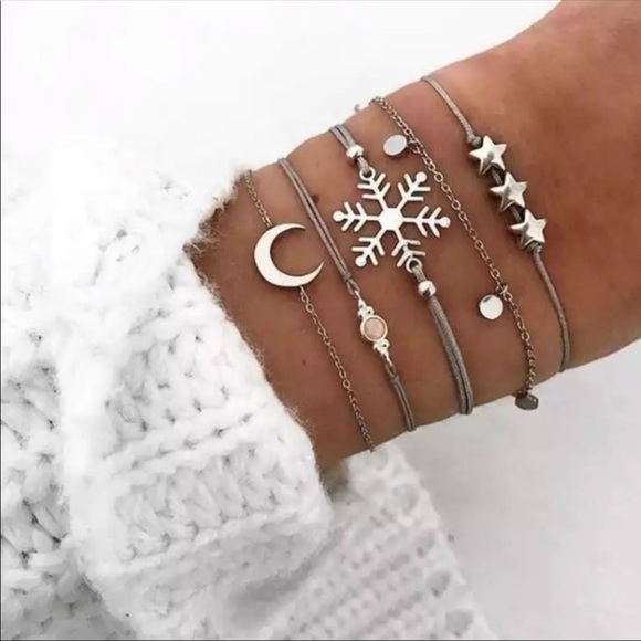 Winter Bracelet Set - Picture 1 of 1